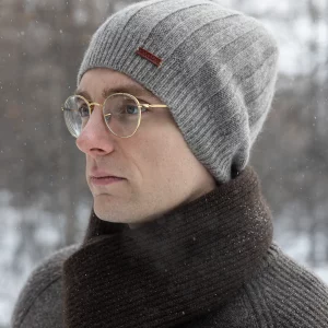 Men’s 100% Mongolian yak wool ribbed beanie in natural grey